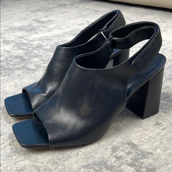Vince Hartley Slingback Peep Toe Heels Booties Black Leather Sz 11 - Picture 2 of 16